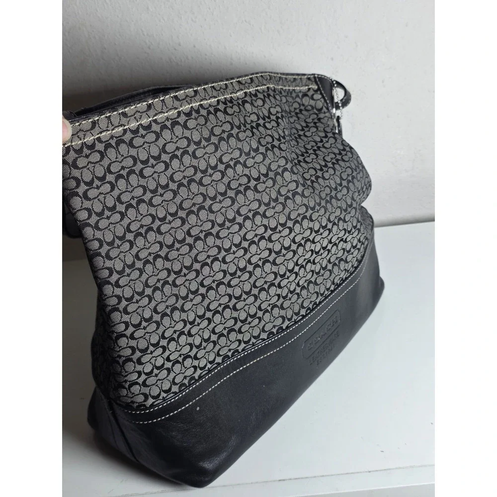 Vintage Coach F11666 Hobo Bucket Bag Shoulder Bag Black Gray Signature 14 In - Picture 3 of 8